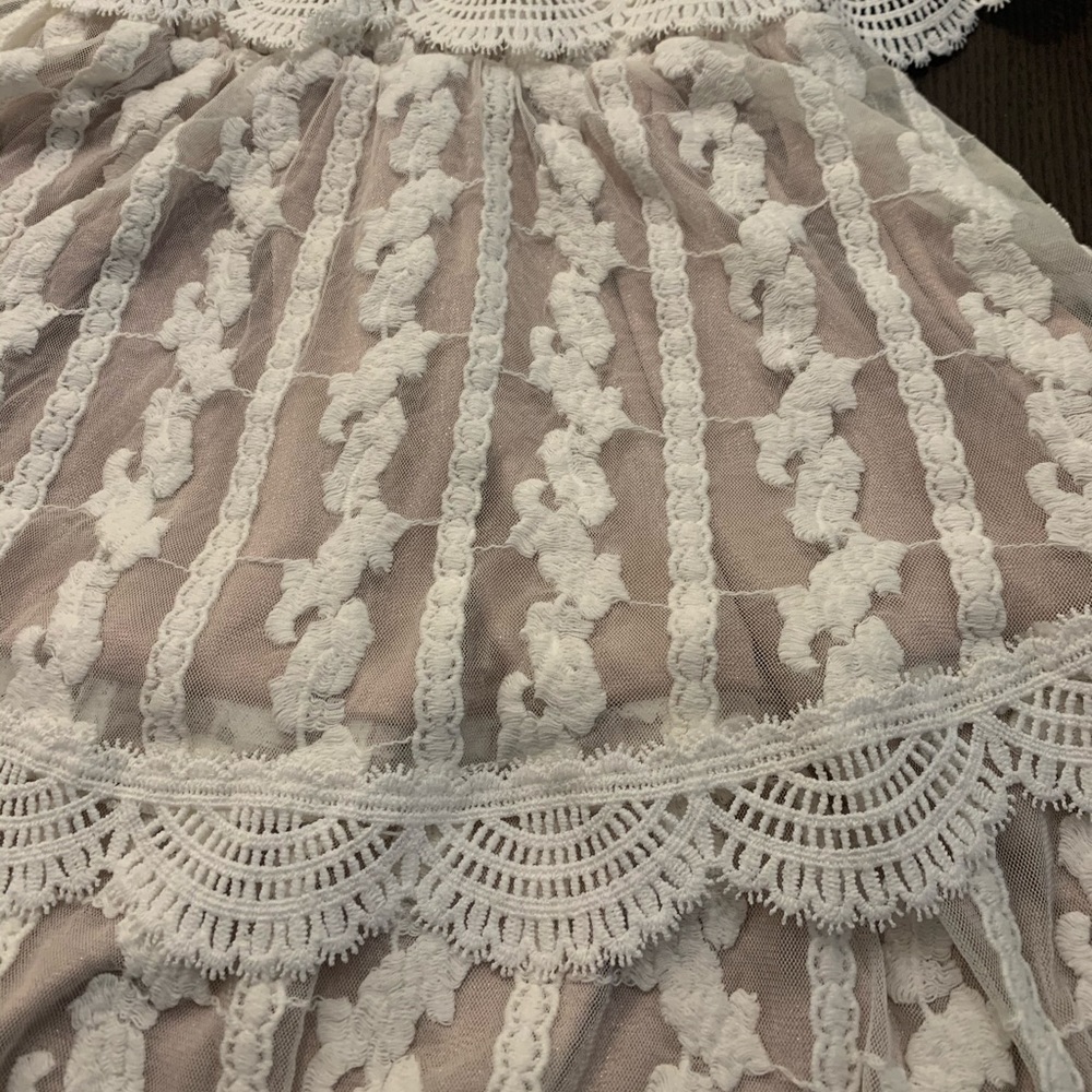 Show Me Your Mumu LANA DRESS CROCHET LACE - Picture 5 of 6